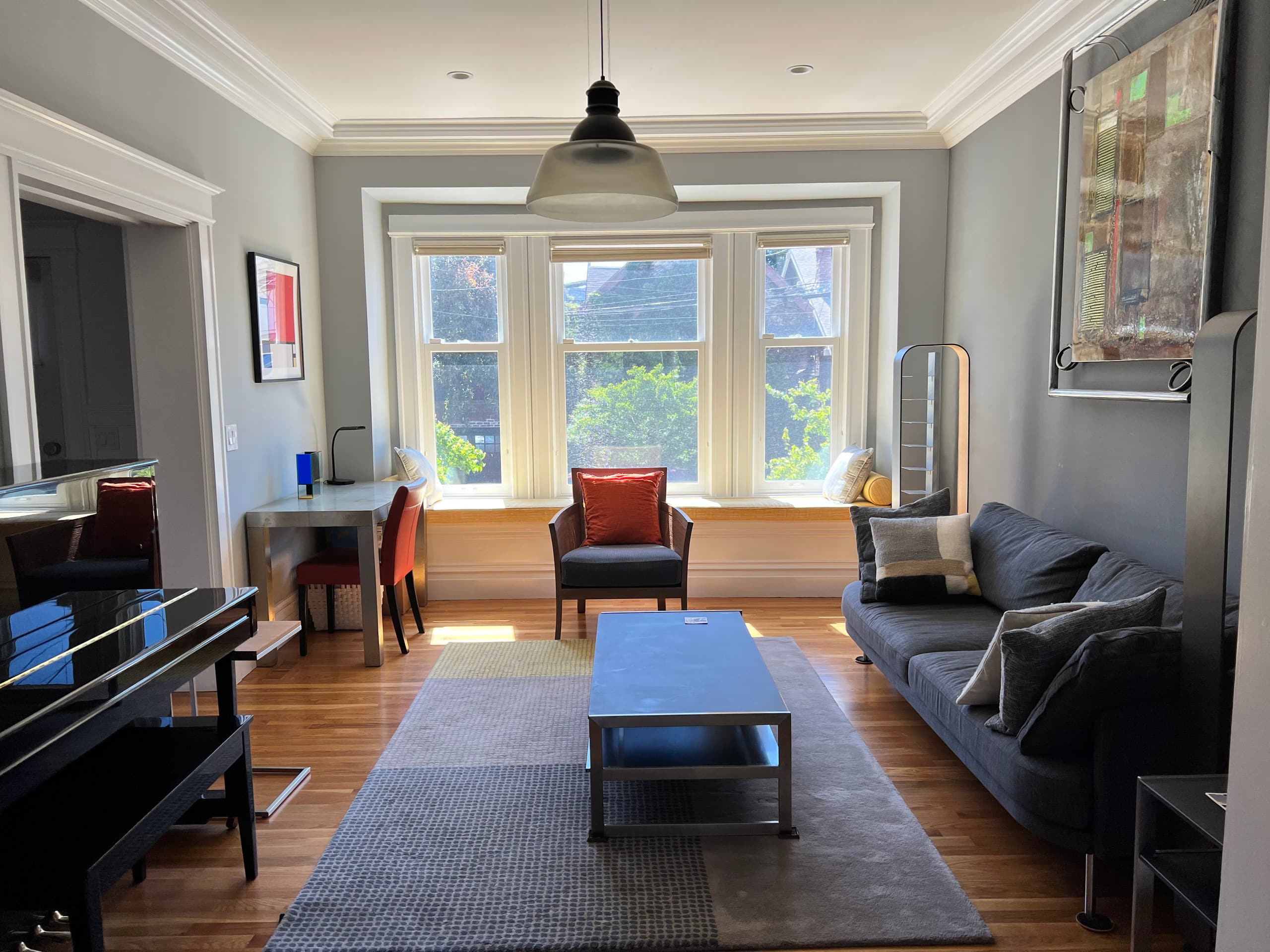 Home in San Francisco · ★4.9 · 5 bedrooms · 5 beds · 4.5 baths - Image 2