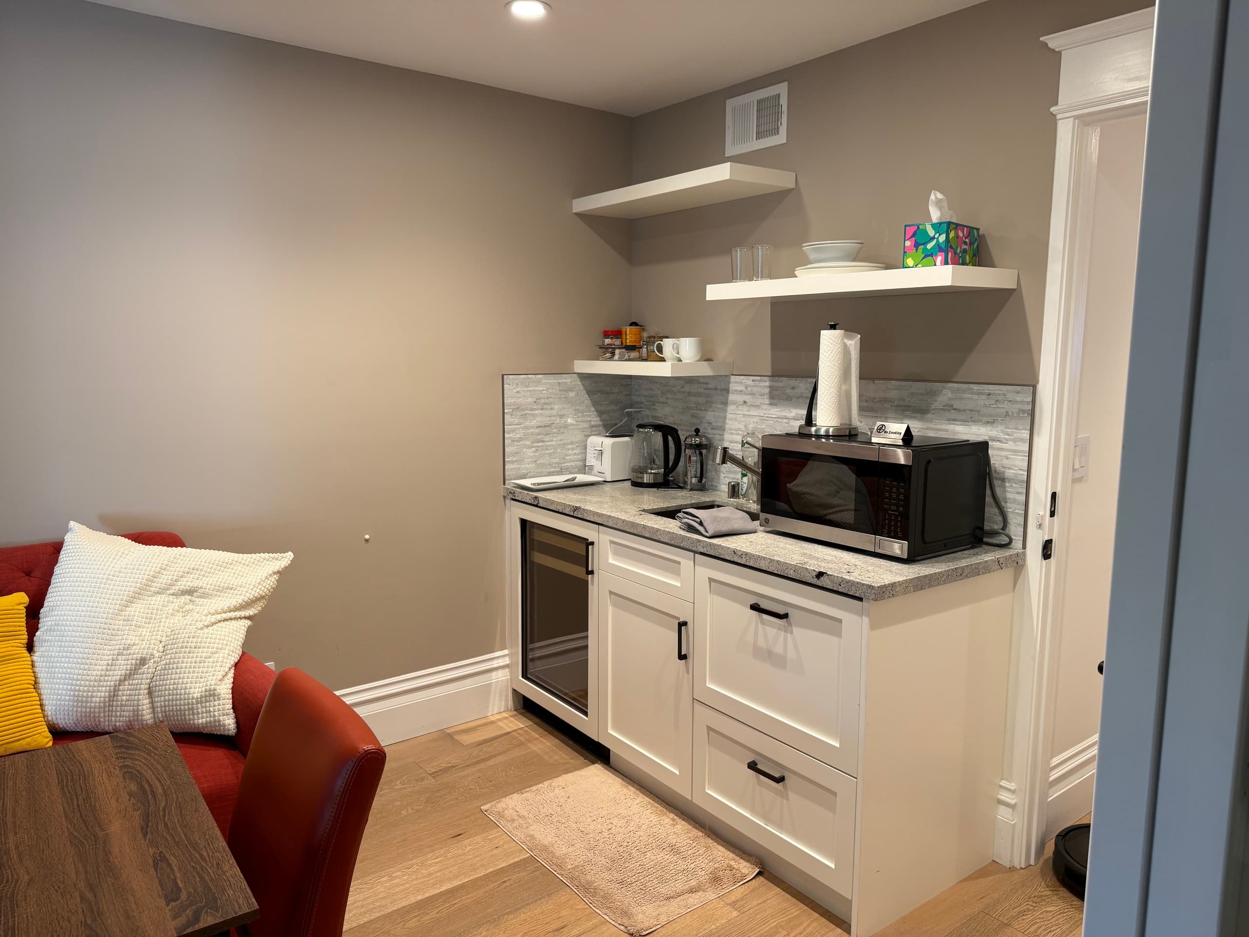 Home in San Francisco · ★4.9 · 5 bedrooms · 5 beds · 4.5 baths - Image 10