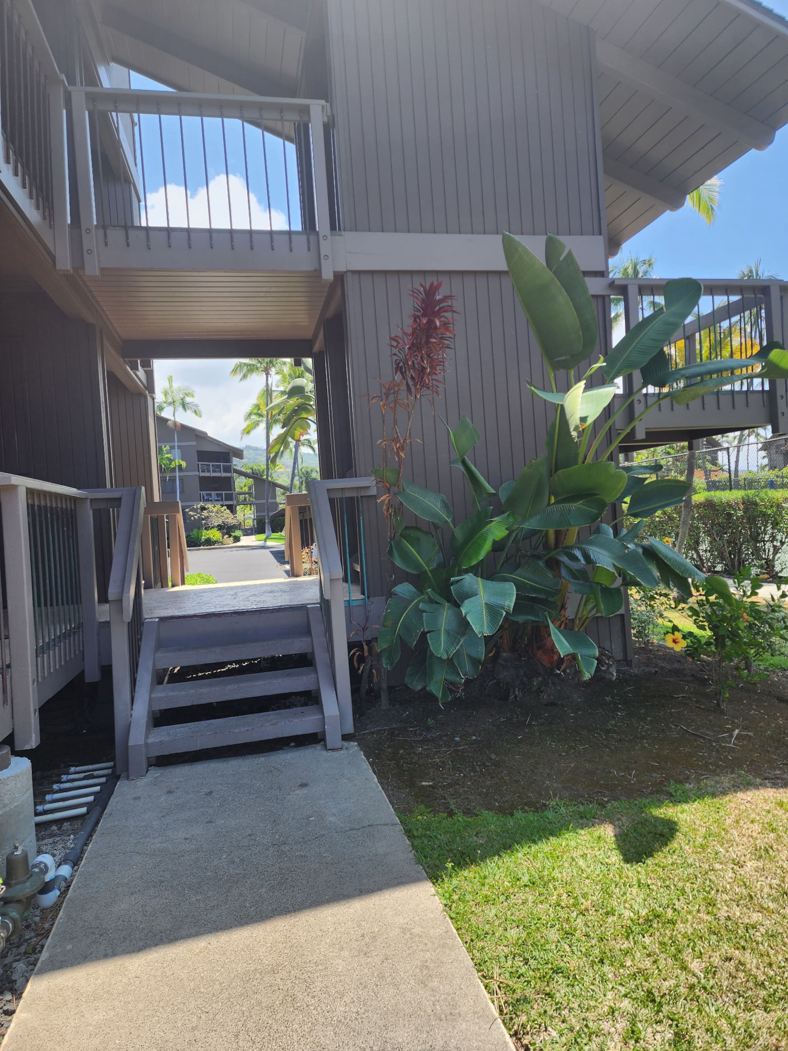 Home in Kailua-Kona · ★5.0 · 3 bedrooms · 7 beds · 2 private baths - Image 51