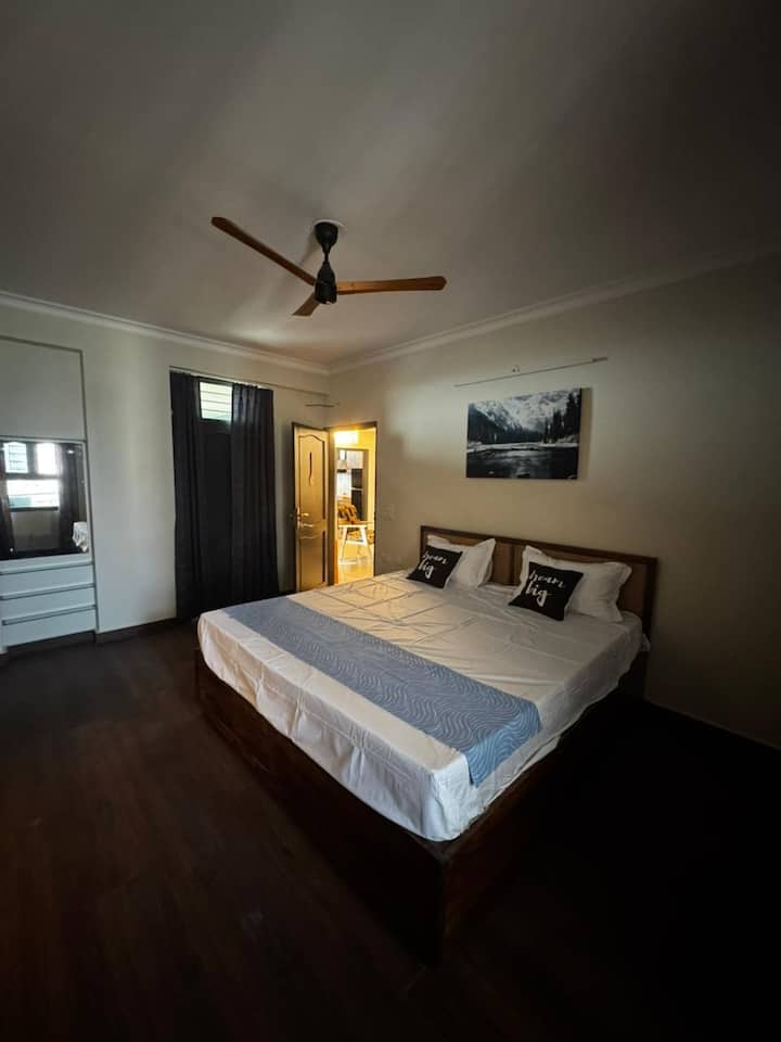 საძინებელი 2