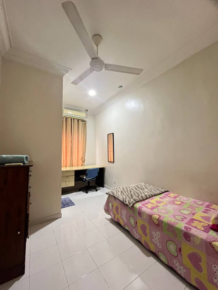 غرفة النوم 1