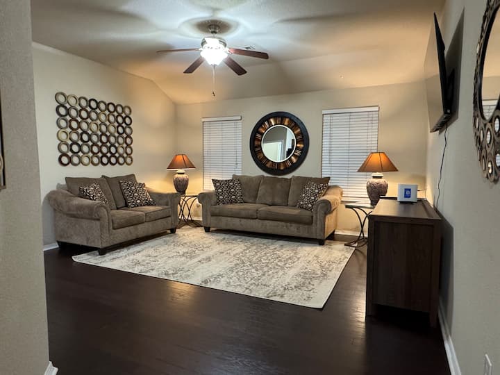 3 Bedrooms, 2 Bath Rogers - Lowell, AR