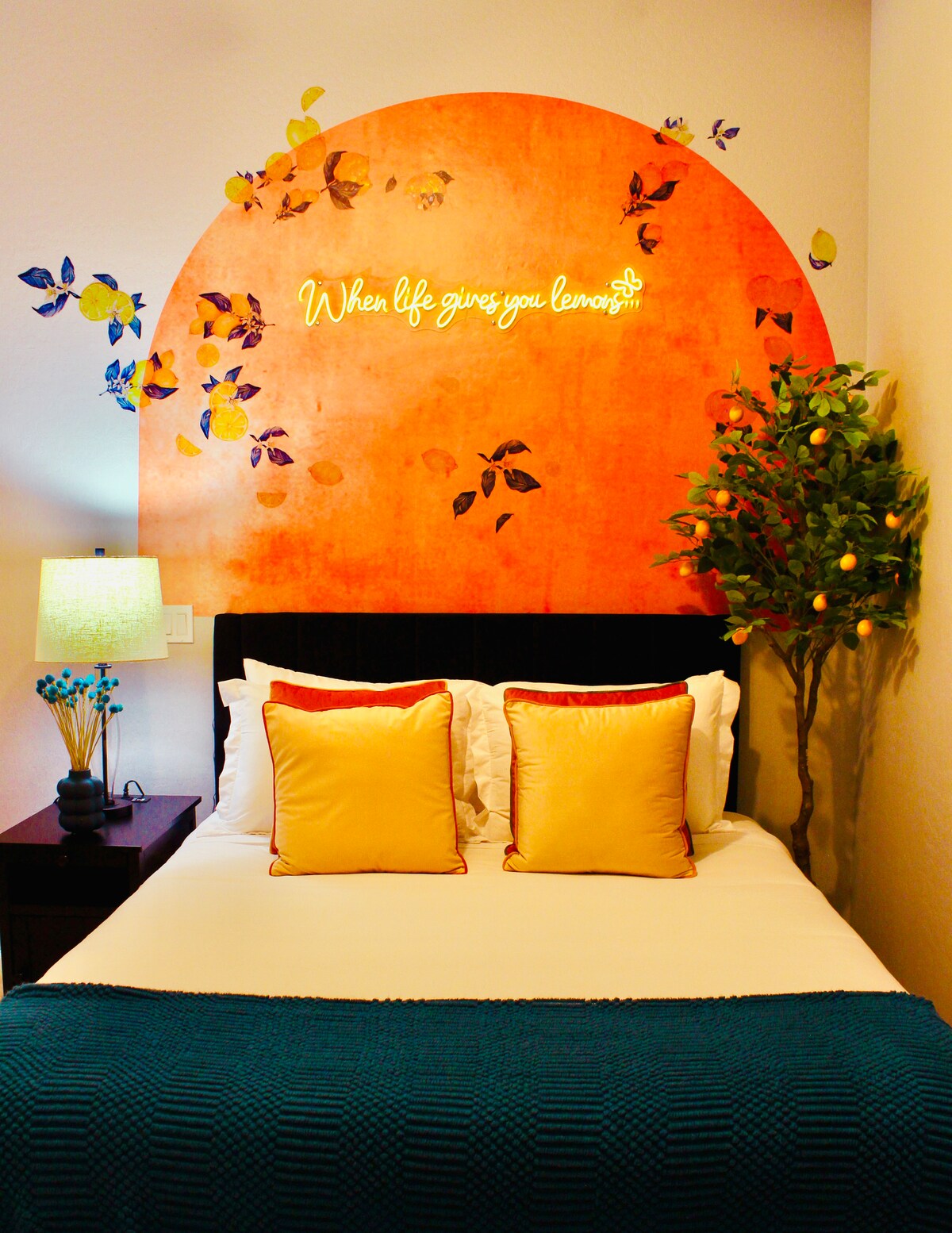 「当生活给你柠檬时，找到甜味。」