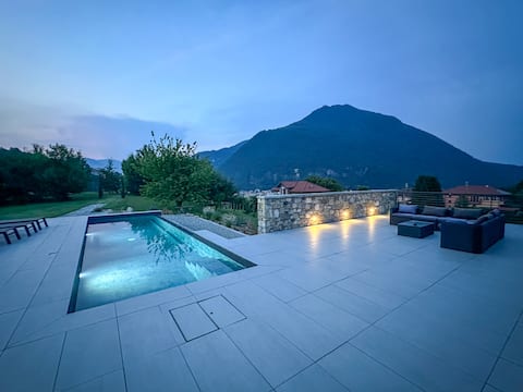 Villa with swimming pool - Private park - Lake Maggiore