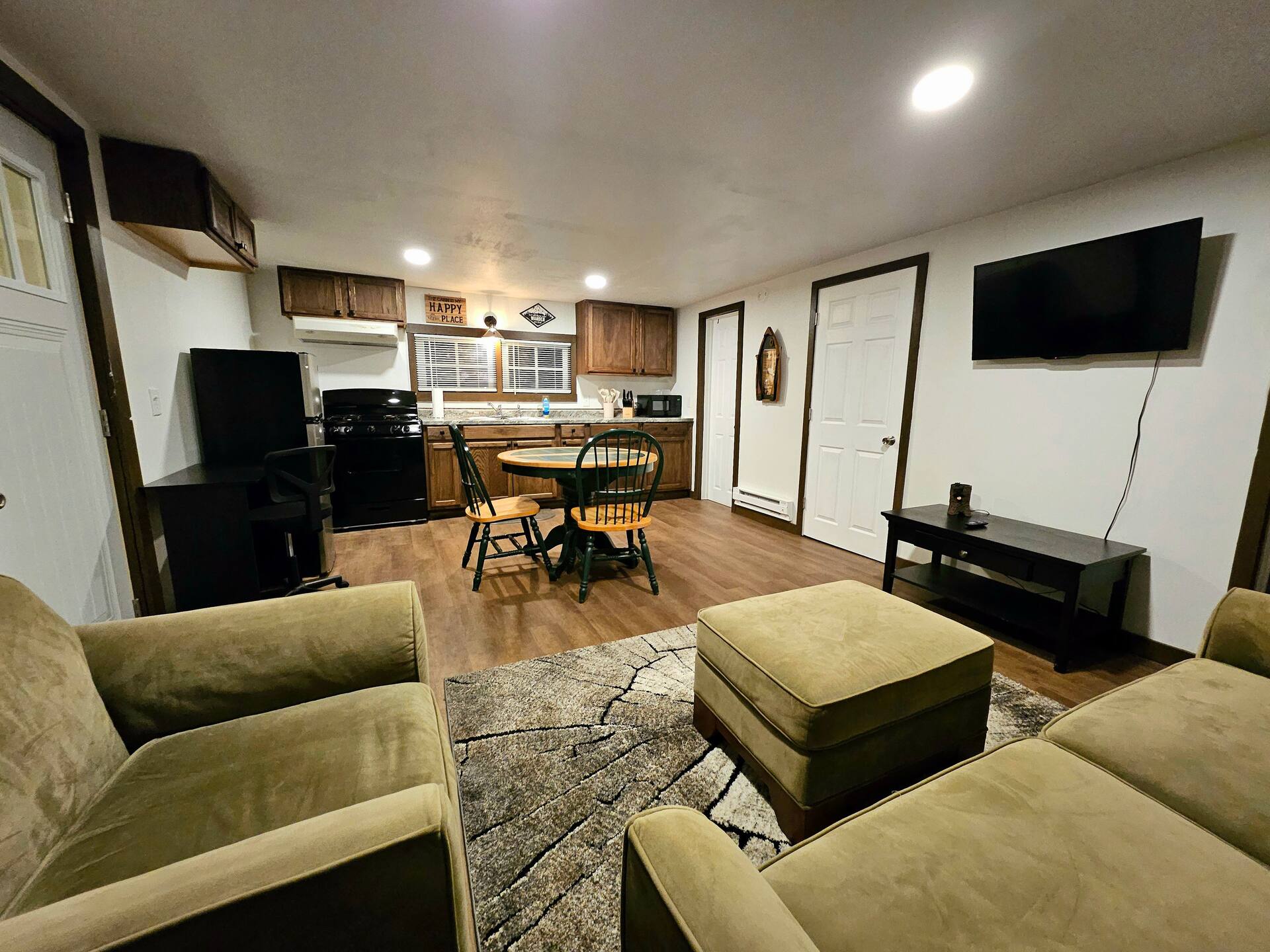 Cozy RiverView Home