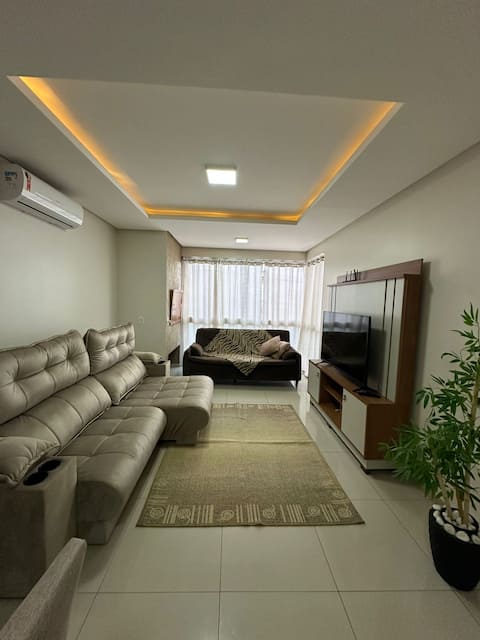 Imóvel de sucesso: Cozy apartment! em Não Me Toque