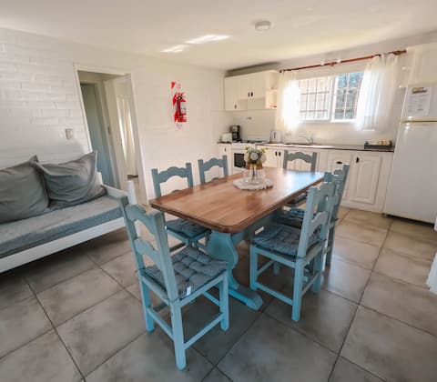 Successful Airbnb property: Casa Merlinda + pool and views Price for 4 guests in San Luis