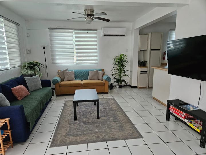 Coastal Escape – Split-level Ocean View Retreat - 푸에르토리코