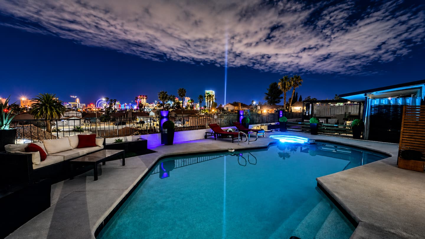 Luxe King Suite