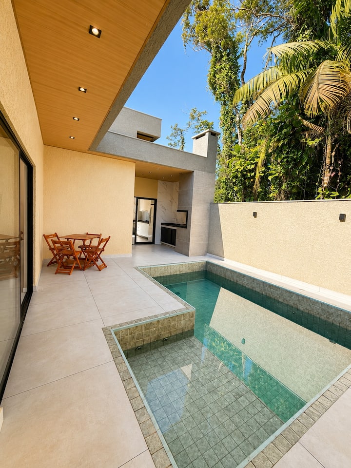 Casa Com Piscina - Guaratuba