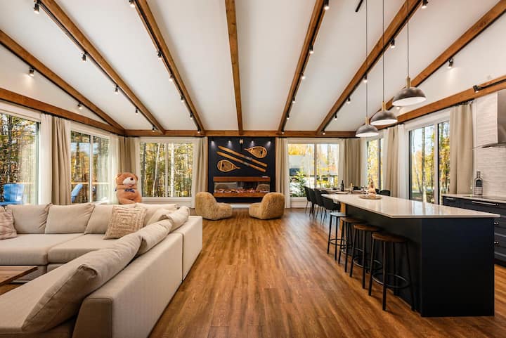 Chalet In Kanata Tremblant (169 Ch Du Printemps) - Laurentides