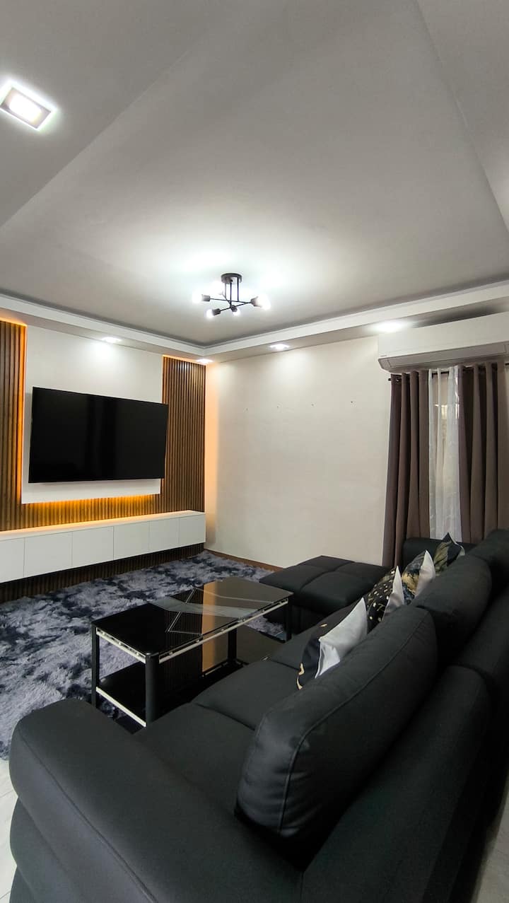 Affordable,  Modern, Clean Transient Home In Davao - Davao City