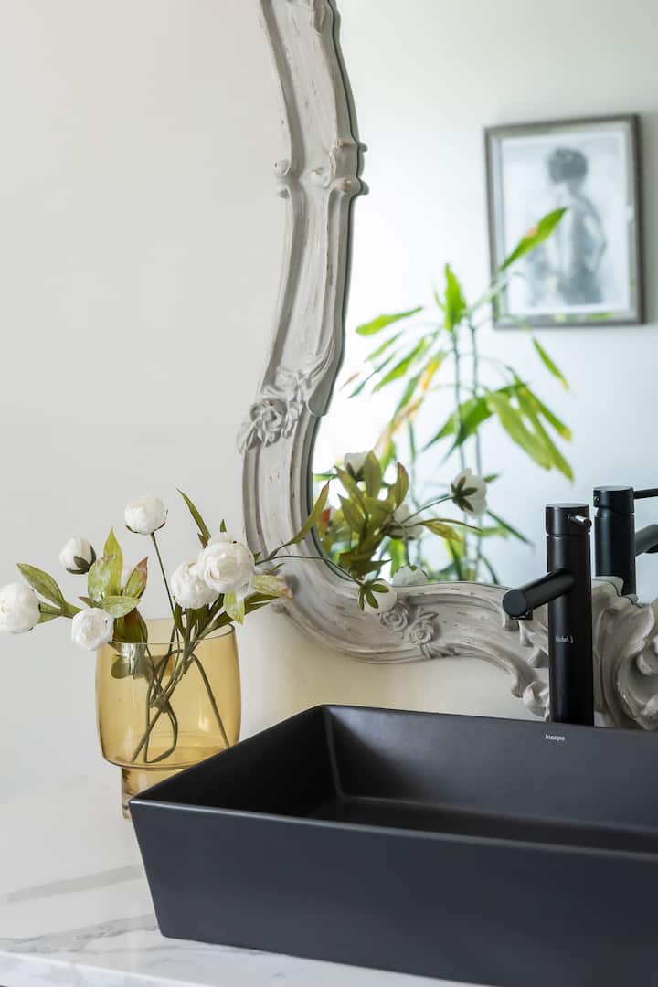 Bathrooms — photo 6