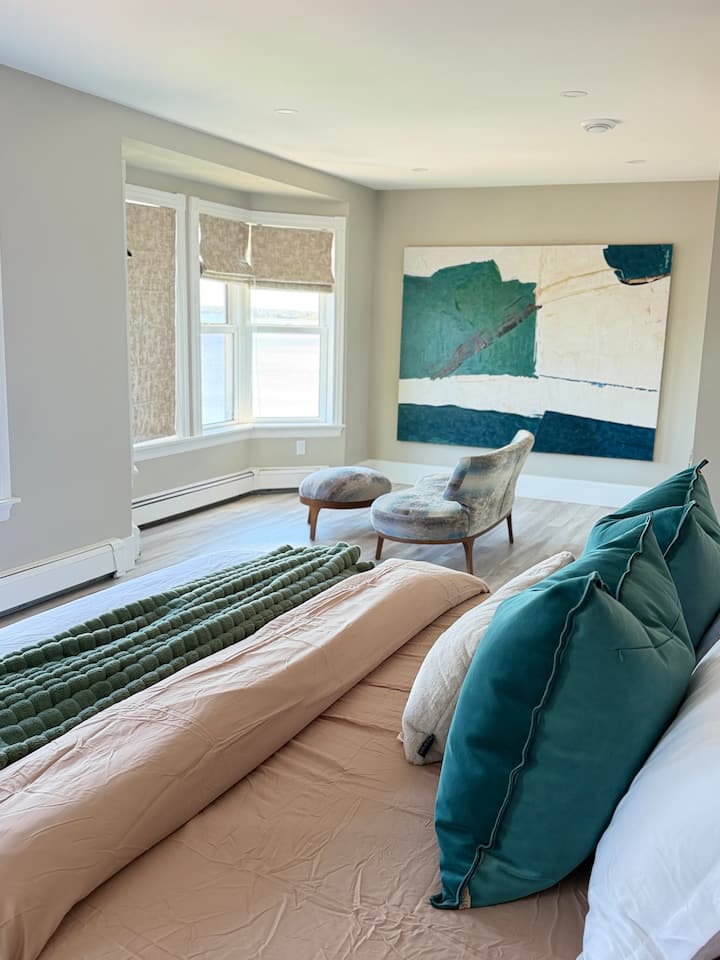 Bedrooms — photo 13