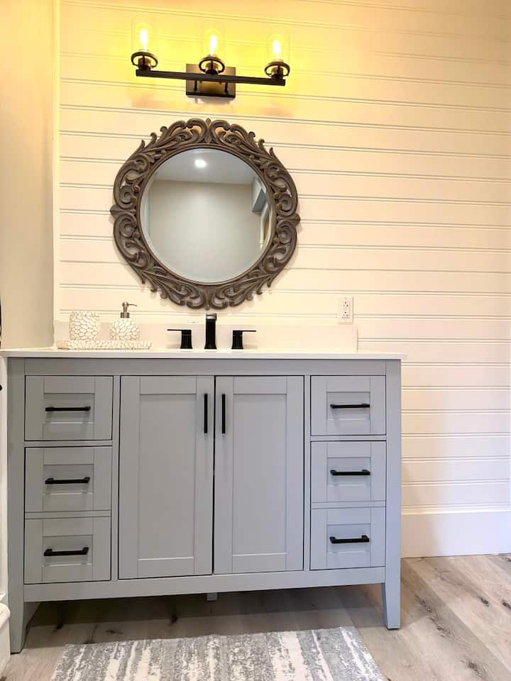 Bathrooms — photo 10