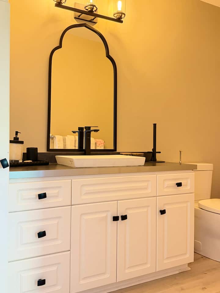 Bathrooms — photo 11