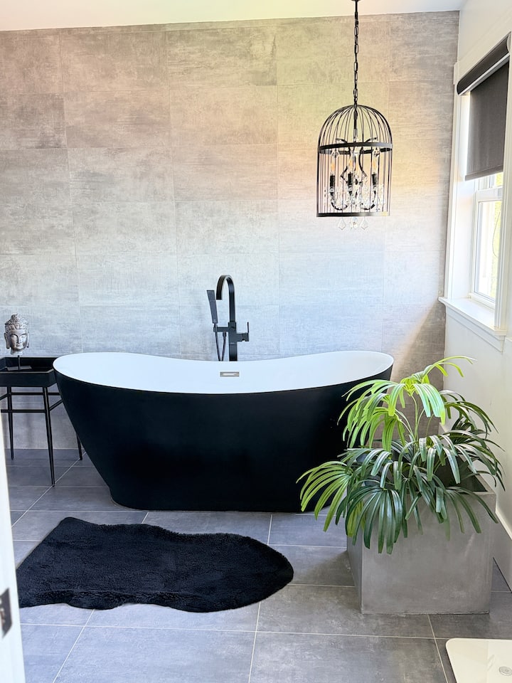 Bathrooms — photo 16