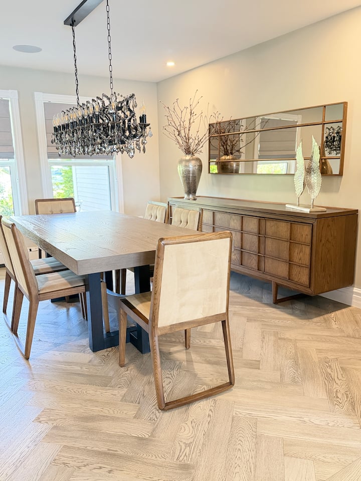 Kitchen & Dining — photo 27
