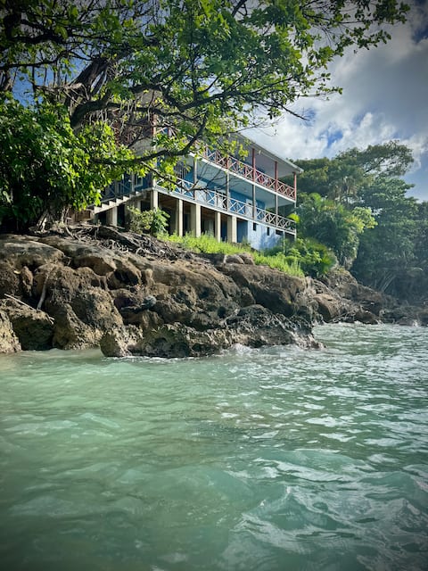 Freshwater Bay House Beach