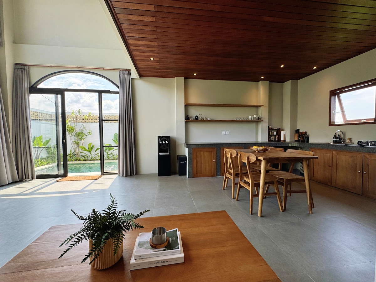 Rental unit in Mengwi · 1 bedroom · 1 bed · 1 private bath, pembanding Airbnb