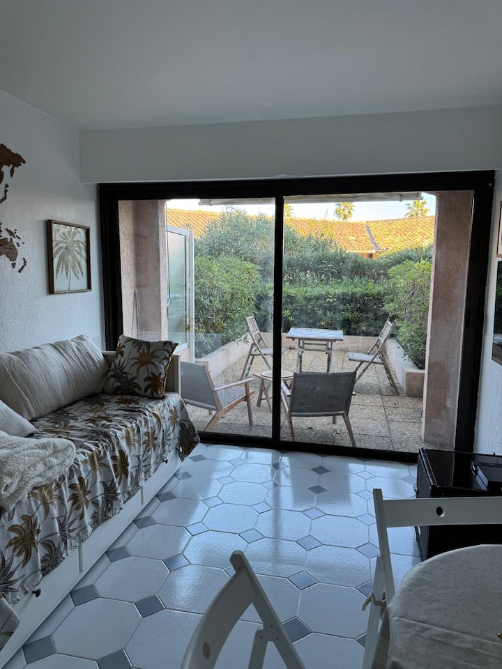 Studio Mit Terrasse Im Zentrum (Mit Klimaanlage) - Antibes