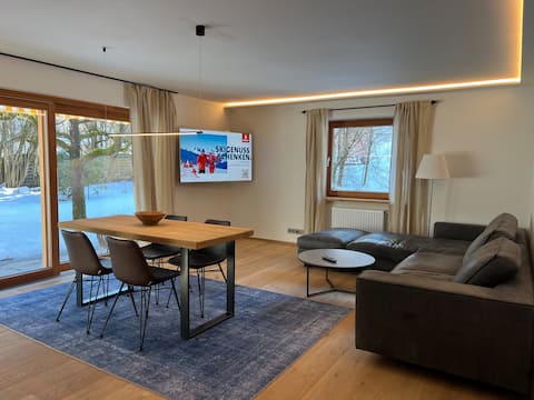 Popular Airbnb listing: Kitzbühel Luxury 1-BR Villa @ 5 min Ski Lift walk in Kitzbühel