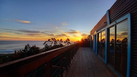 Eco Cabañas Antü Lafken, facing the sea, Mehuin.