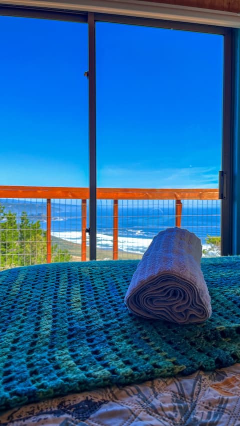 Eco Cabañas Antü Lafken, facing the sea, Mehuin.