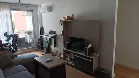 Popular Airbnb listing: Apartment steps from Tres Cruces and 18 de Julio in Tres Cruces