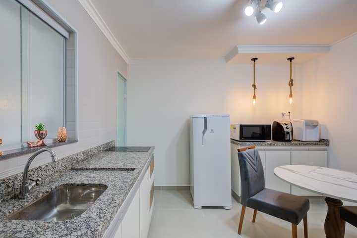 Espaço Aconchegante Com Wi-fi E Ar Condicionado - Santo André