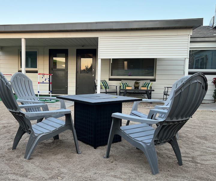 Central Phx Location*nice Backyard King Suite - Phoenix, AZ