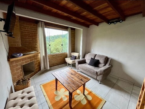 Top Airbnb: Nicole's Cottage Visconde de Maúa em Volta Redonda Barra Mansa