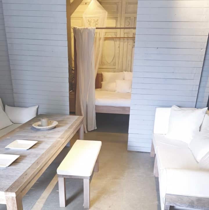 The Beach House - Entire House - 2 Bedrooms - Hoorn