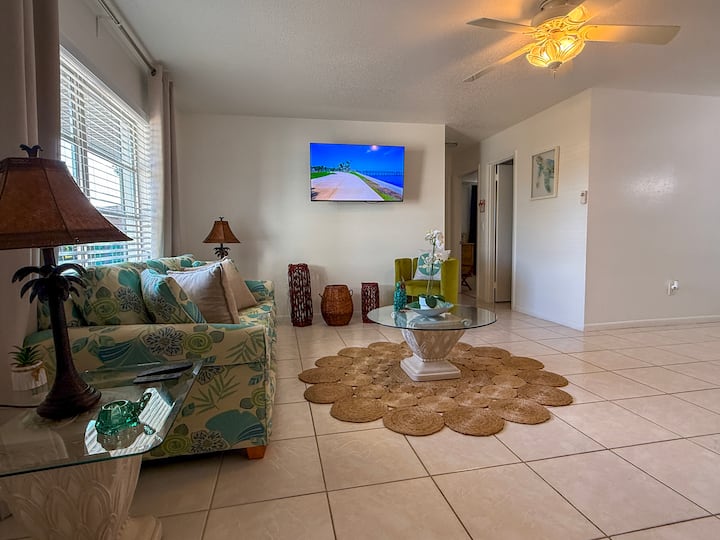 Tropicasa | Pool, Bikes & Near The Beach - Port Charlotte, FL