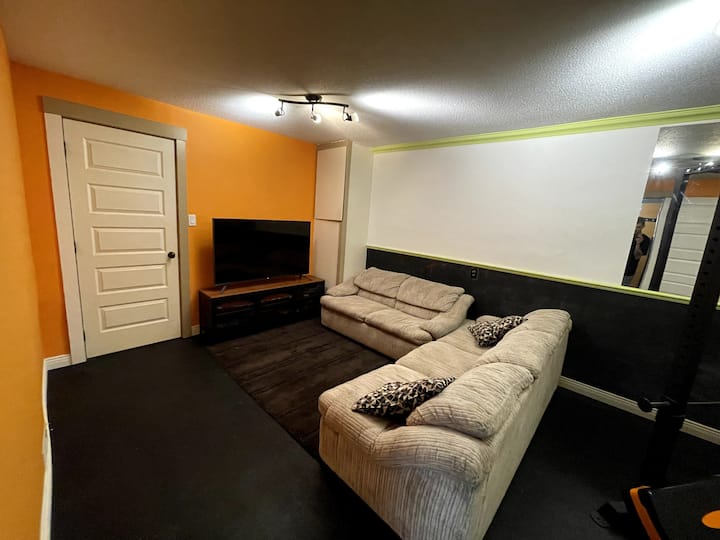 Private Floor With 2 Bedrooms In Adventure Oasis - Squamish