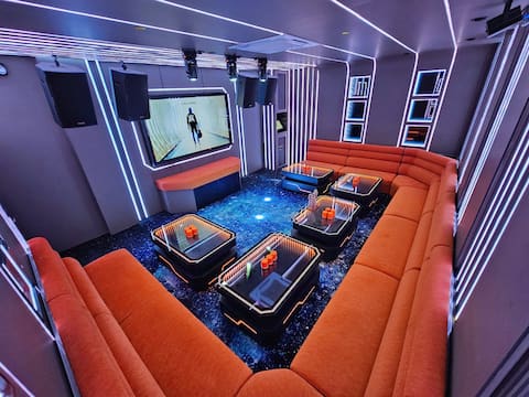 JPP l 1-Minute to Downtown Austin Luxury Private KTV Room with Pool, Automatic Mahjong Machine, Swit