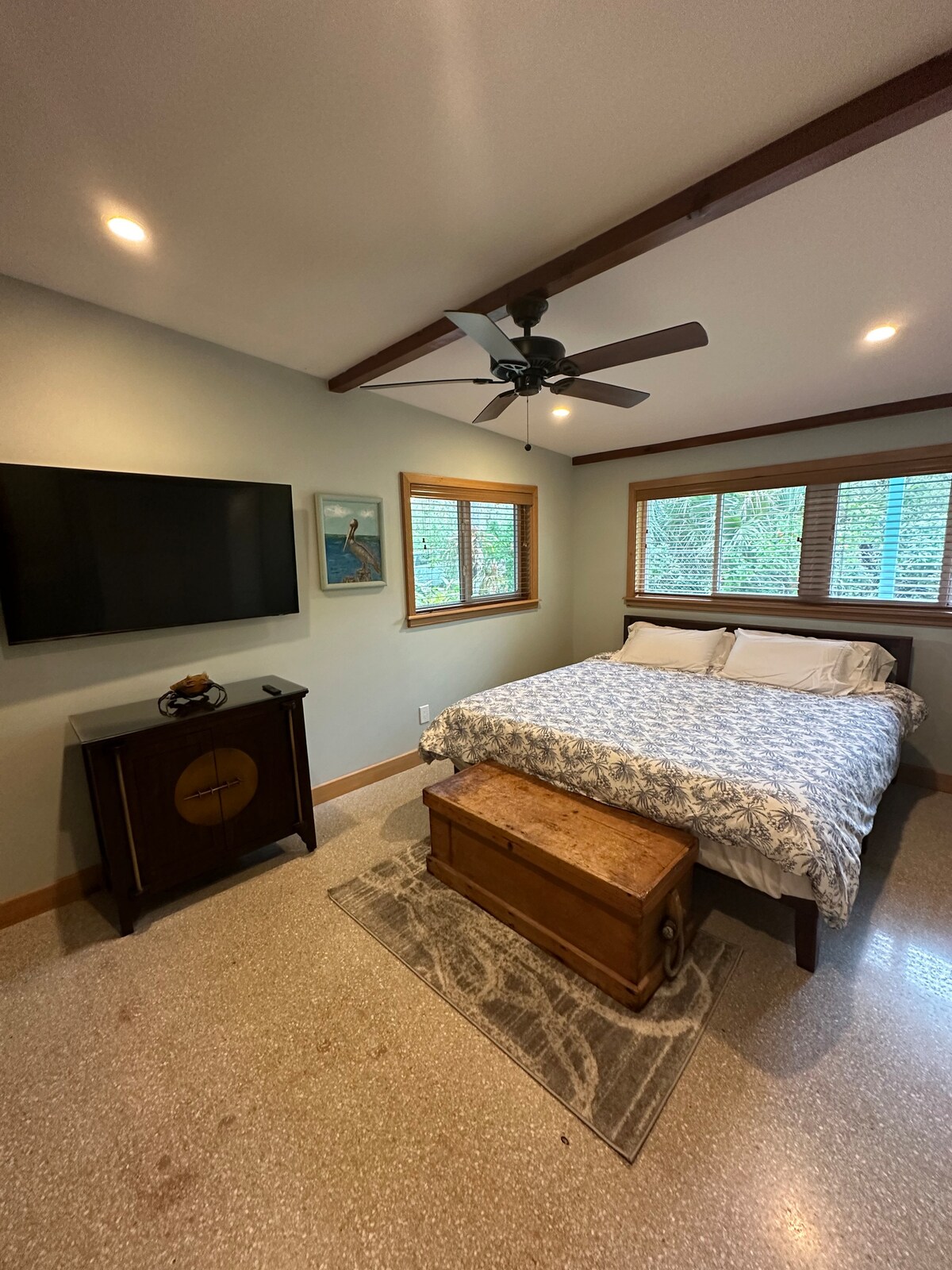 Hoofdslaapkamer / kingsize bed