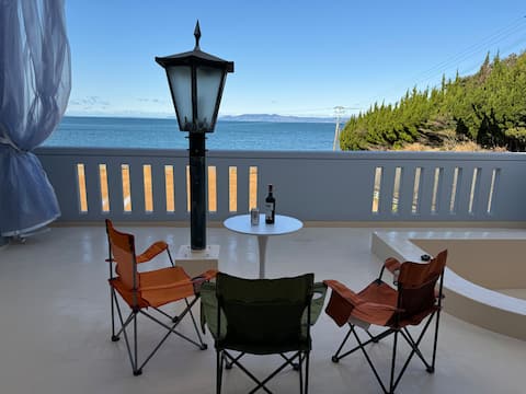 Private Japanese travellers' inn for groups