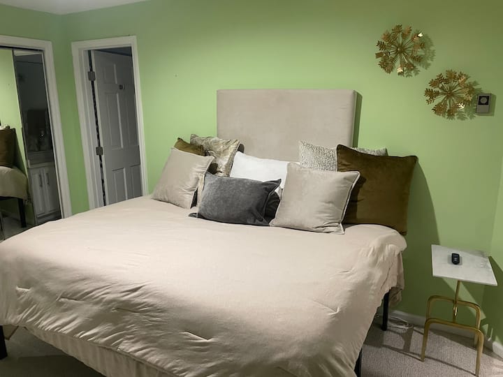 غرفة النوم 2