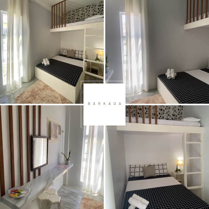Chabien Hostel - 5pax (Deluxe & Barkada) - Moalboal