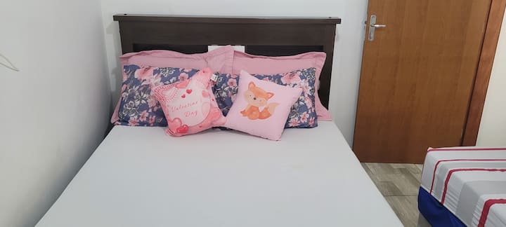 საძინებელი 1