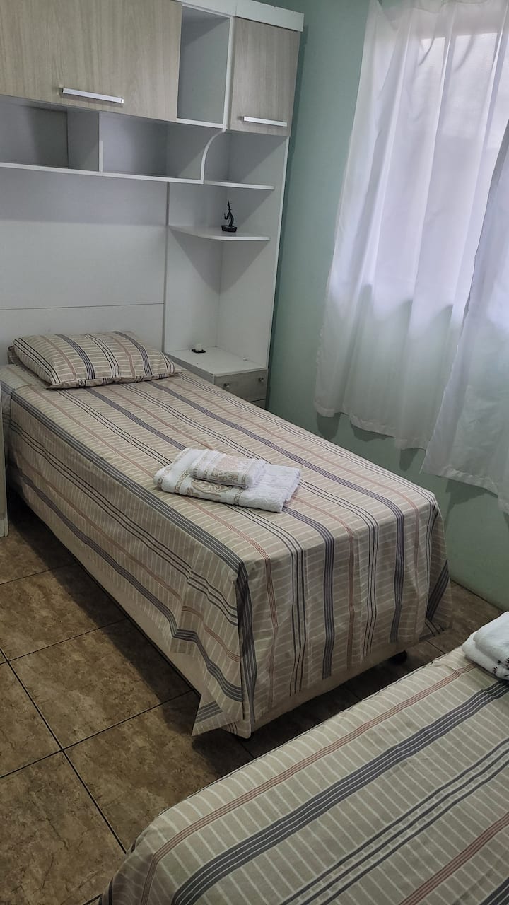 Dhomë gjumi 1