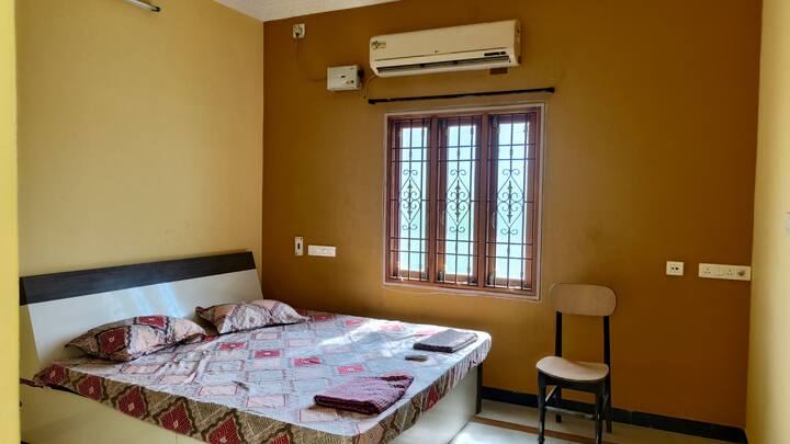 غرفة النوم 2