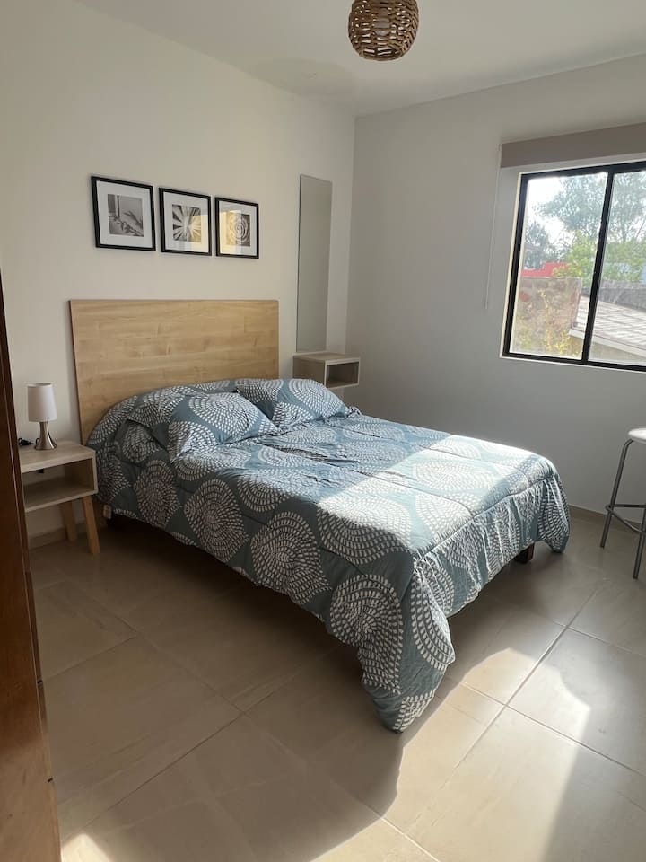 საძინებელი 1