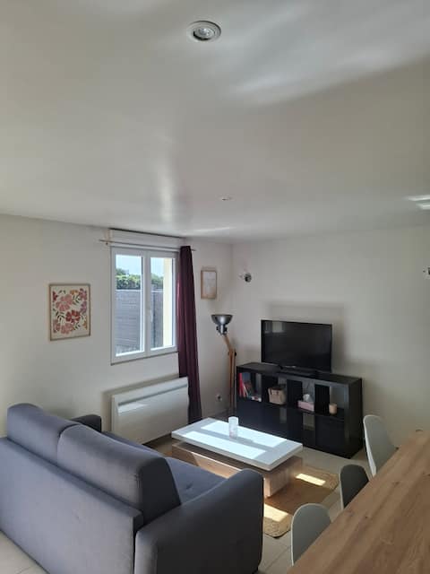 House close to amenities, ideal for professionals