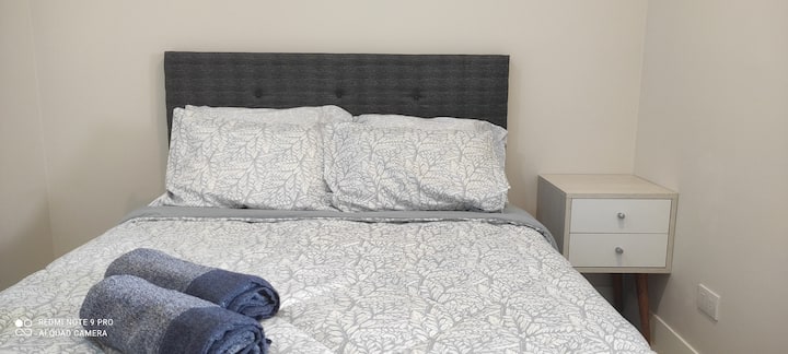Schlafzimmer 2