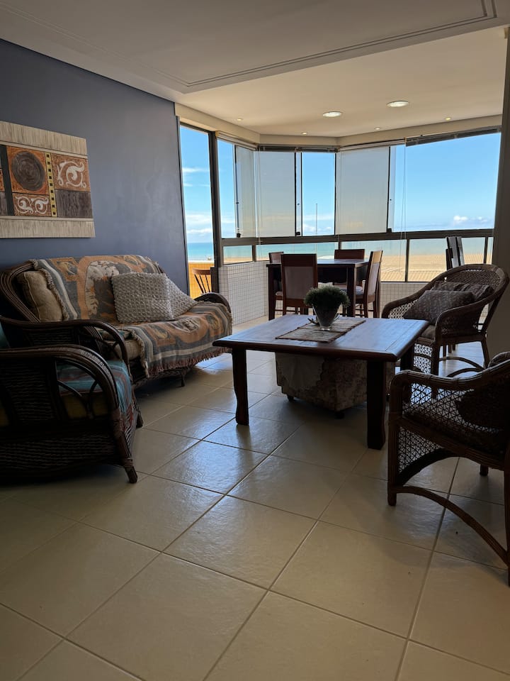 Dois Quartos Com Terraço E Vista - Capão da Canoa