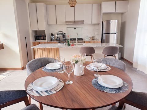 Large Apartment with Grill, Pool, Terrace, Hammock, WIFI, HS