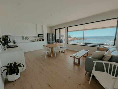 Successful Airbnb property: Stones Throw: Beachfront Escape at Stokes Bay KI in Kangaroo Island Council