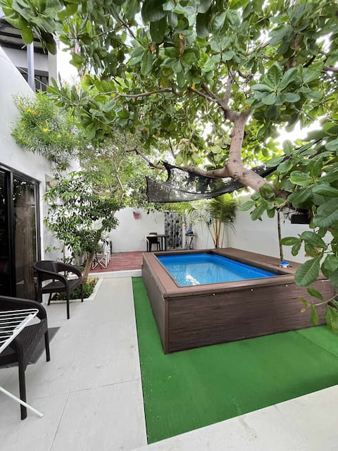 Moja's Haven One Bedroom Unit W/ Dipping Pool